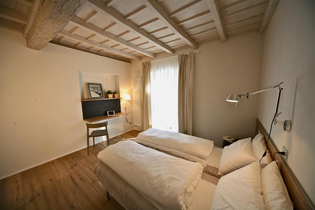 32 Bnb Camerecaffe Pavia Zimmer foto